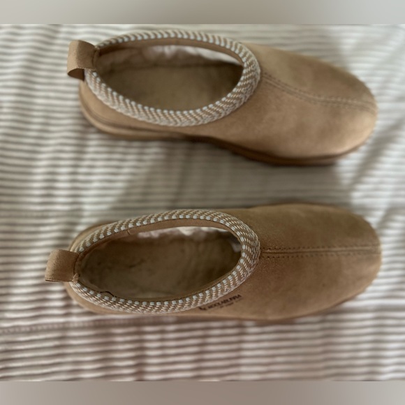 Koolaburra by UGG Women’s Suede Burree Slipper Clog Light Brown Sand Size 9 - Picture 2 of 5